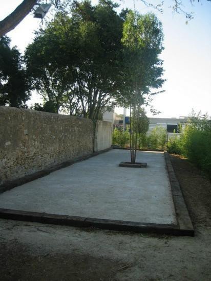 Jardin méditerranéen à Lunel