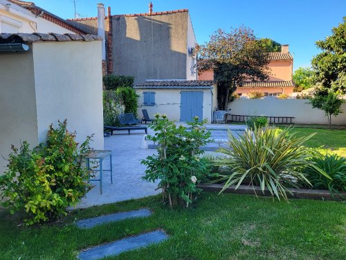 Travaux d'entretien de jardins